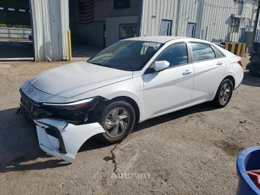 Hyundai Elantra, 2026
