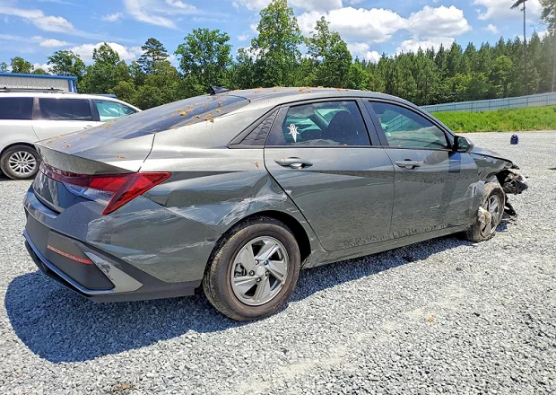 Hyundai Elantra 2026 — լուսանկար 3