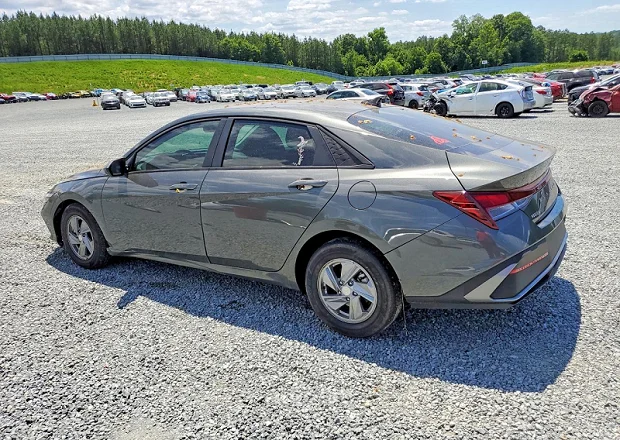 Hyundai Elantra 2026 — լուսանկար 2