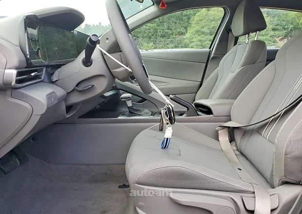 Hyundai Elantra 2024 — լուսանկար 7