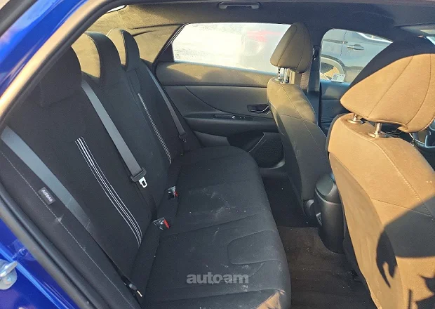 Hyundai Elantra 2025 — լուսանկար 10