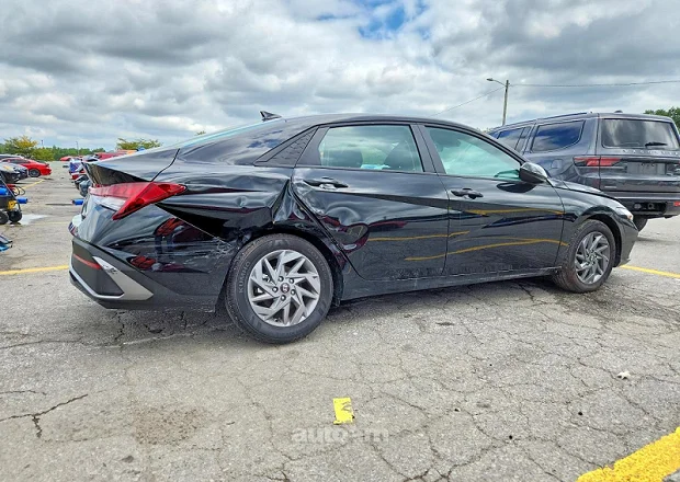 Hyundai Elantra 2026 — լուսանկար 3