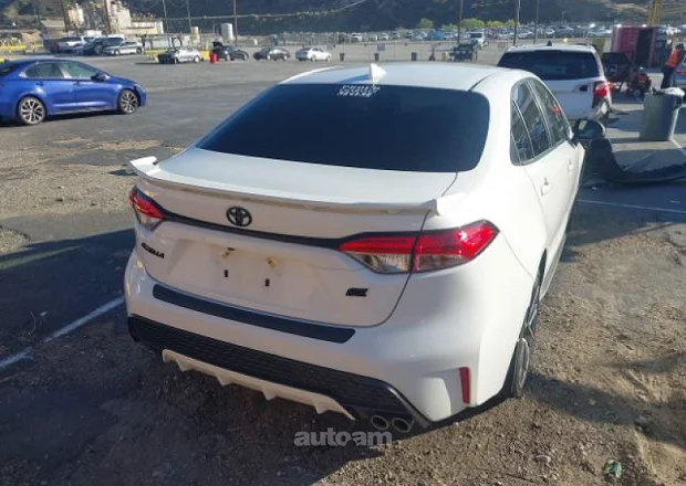 Toyota Corolla 2022 — լուսանկար 4
