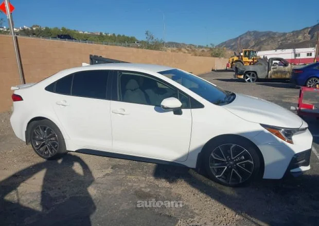 Toyota Corolla 2022 — լուսանկար 5