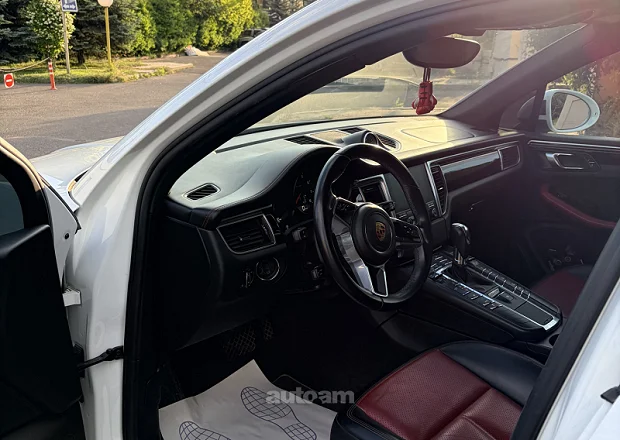 Porsche Macan 2018 — լուսանկար 3