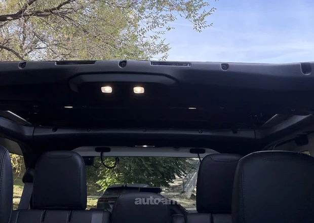 Jeep Wrangler 2023 — լուսանկար 12
