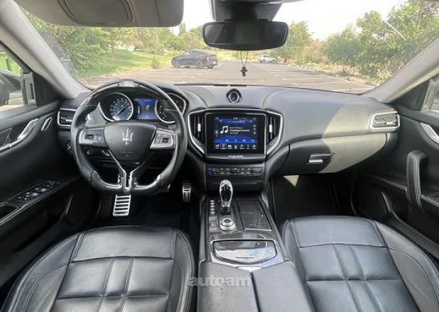 Maserati Ghibli 2018 — լուսանկար 4